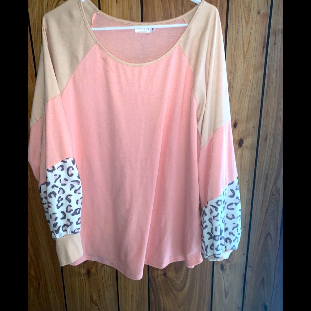 Multi color leopard top with poof sleeves